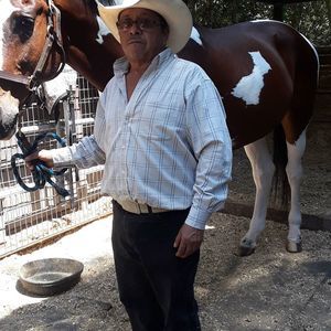 Meet your Posher, Donaciano